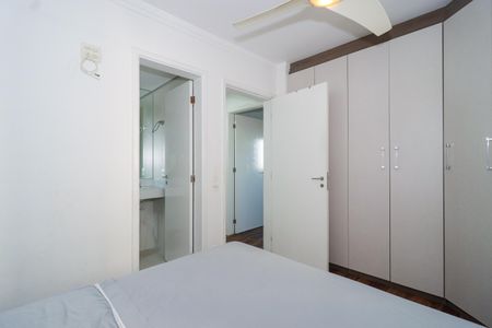 Apartamento à venda com 70m², 3 quartos e 1 vaga Apartamento à venda com 70m², 3 quartos e 1 vagaSuíte