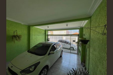 Casa à venda com 204m², 3 quartos e 2 vagas Casa à venda com 204m², 3 quartos e 2 vagasGaragem