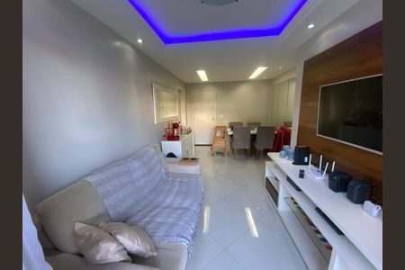 Apartamento à venda com 62m², 2 quartos e 1 vaga Apartamento à venda com 62m², 2 quartos e 1 vagaSala