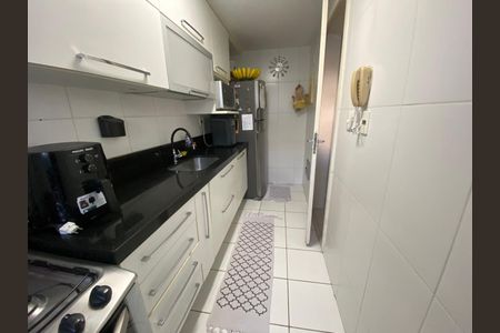 Apartamento à venda com 62m², 2 quartos e 1 vaga Apartamento à venda com 62m², 2 quartos e 1 vagaCozinha
