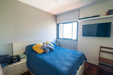 Apartamento à venda com 101m², 2 quartos e 2 vagas Apartamento à venda com 101m², 2 quartos e 2 vagasSuíte
