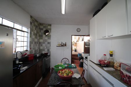 Casa à venda com 280m², 3 quartos e 2 vagasCozinha