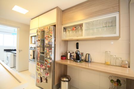 Apartamento à venda com 138m², 3 quartos e 2 vagasCozinha