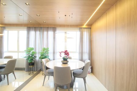 Apartamento à venda com 138m², 3 quartos e 2 vagasSala