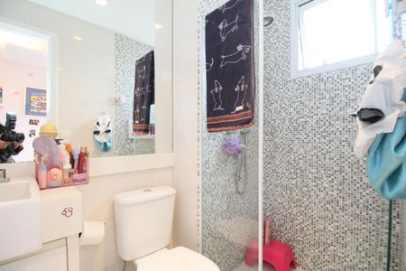 Apartamento à venda com 138m², 3 quartos e 2 vagasBanheiro da Suíte 2