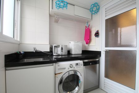 Apartamento à venda com 138m², 3 quartos e 2 vagasÁrea de Serviço