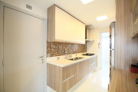 Apartamento à venda com 138m², 3 quartos e 2 vagasCozinha