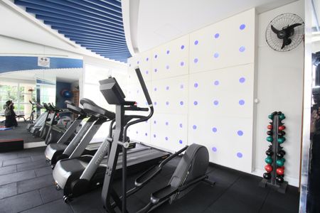 Apartamento à venda com 138m², 3 quartos e 2 vagasÁrea comum - Academia