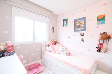 Apartamento à venda com 138m², 3 quartos e 2 vagasSuíte 2