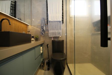 Apartamento à venda com 138m², 3 quartos e 2 vagasBanheiro da Suíte 3