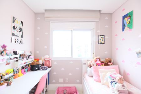 Apartamento à venda com 138m², 3 quartos e 2 vagasSuíte 2