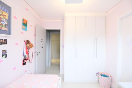 Apartamento à venda com 138m², 3 quartos e 2 vagasSuíte 2