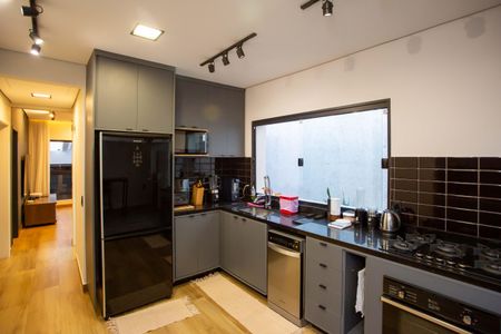 Casa à venda com 155m², 2 quartos e 2 vagasCozinha