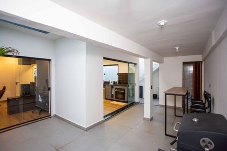 Casa à venda com 155m², 2 quartos e 2 vagasEspaço Gourmet