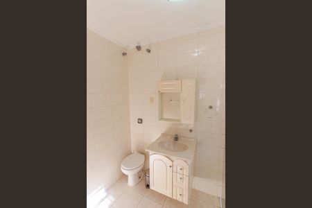 Casa à venda com 240m², 2 quartos e 4 vagas Casa à venda com 240m², 2 quartos e 4 vagasBanheiro