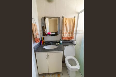 Casa de condomínio à venda com 90m², 3 quartos e 3 vagas Casa de condomínio à venda com 90m², 3 quartos e 3 vagasBanheiro Social