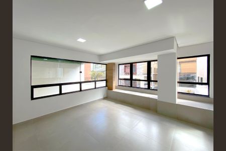 Apartamento à venda com 65m², 2 quartos e 2 vagas Apartamento à venda com 65m², 2 quartos e 2 vagasÁrea comum - Salão de festas