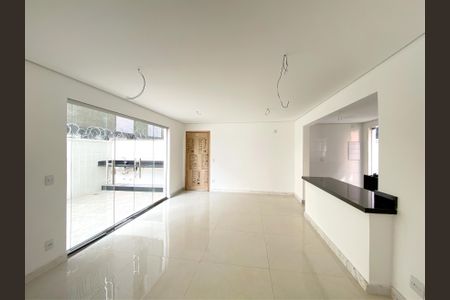 Apartamento à venda com 65m², 2 quartos e 2 vagas Apartamento à venda com 65m², 2 quartos e 2 vagasSala