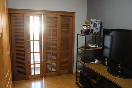 Casa à venda com 423m², 3 quartos e 6 vagasQuarto 1