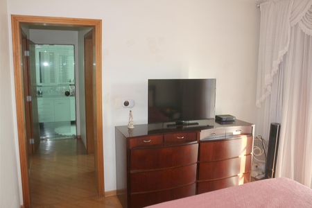 Casa à venda com 423m², 3 quartos e 6 vagasSuíte 1