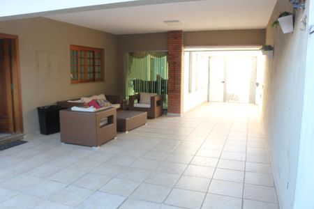 Casa à venda com 423m², 3 quartos e 6 vagasÁrea comum