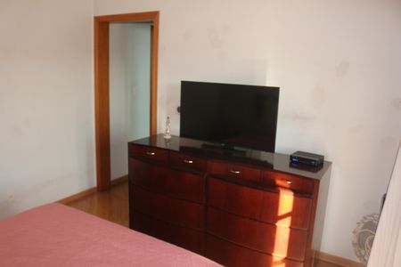 Casa à venda com 423m², 3 quartos e 6 vagasSuíte 1