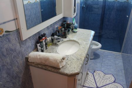 Casa à venda com 423m², 3 quartos e 6 vagasBanheiro 2