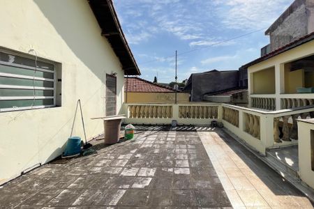 Casa à venda com 300m², 4 quartos e 4 vagas Casa à venda com 300m², 4 quartos e 4 vagasSacada