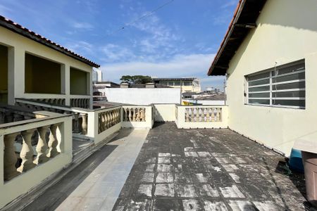 Casa à venda com 300m², 4 quartos e 4 vagas Casa à venda com 300m², 4 quartos e 4 vagasSacada