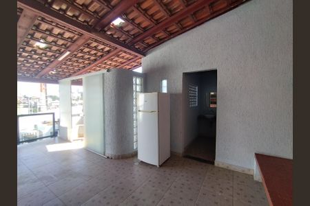 Casa à venda com 173m², 3 quartos e 2 vagas Casa à venda com 173m², 3 quartos e 2 vagasÁrea comum - Churrasqueira