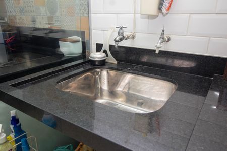 Apartamento à venda com 74m², 2 quartos e 1 vaga Apartamento à venda com 74m², 2 quartos e 1 vagaÁrea de Serviço