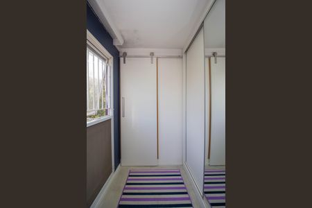 Apartamento à venda com 74m², 2 quartos e 1 vaga Apartamento à venda com 74m², 2 quartos e 1 vagaCloset do Quarto 2