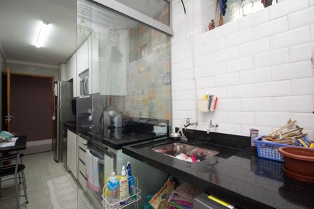 Apartamento à venda com 74m², 2 quartos e 1 vaga Apartamento à venda com 74m², 2 quartos e 1 vagaÁrea de Serviço