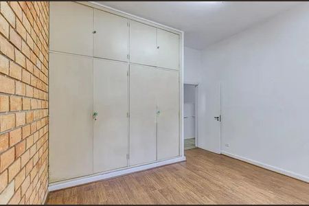 Casa à venda com 300m², 3 quartos e 2 vagasQuarto 1