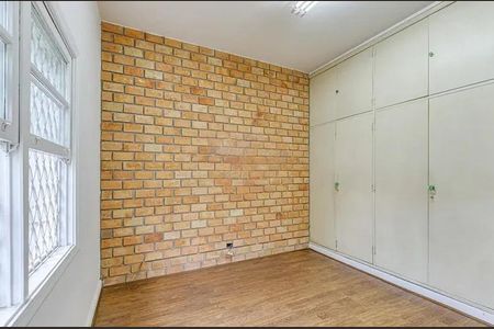 Casa à venda com 300m², 3 quartos e 2 vagasQuarto 1