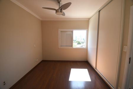 Apartamento à venda com 138m², 3 quartos e 1 vagaQuarto 3 - Suíte