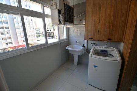 Apartamento à venda com 138m², 3 quartos e 1 vagaÁrea de Serviço