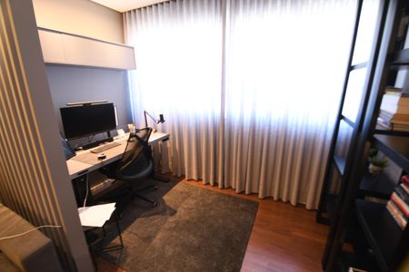 Apartamento à venda com 138m², 3 quartos e 1 vagaSala