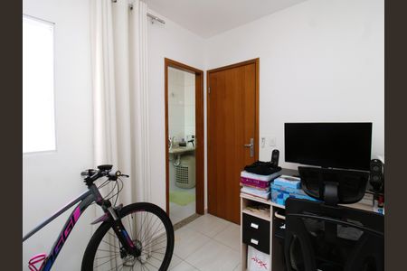 Casa de condomínio à venda com 115m², 2 quartos e 2 vagasSuíte 1