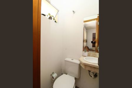 Casa de condomínio à venda com 115m², 2 quartos e 2 vagasLavabo 