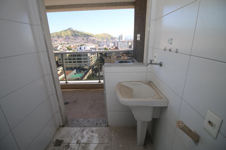 Apartamento à venda com 70m², 3 quartos e 1 vagaÁrea de Serviço