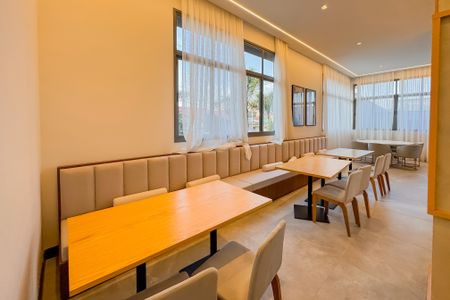 Studio à venda com 30m², 1 quarto e sem vaga Studio à venda com 30m², 1 quarto e sem vagaÁrea comum - Salão de Festas