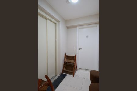 Apartamento à venda com 120m², 3 quartos e 2 vagas Apartamento à venda com 120m², 3 quartos e 2 vagasHall