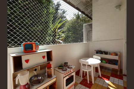 Casa à venda com 351m², 3 quartos e 3 vagasVaranda do Quarto