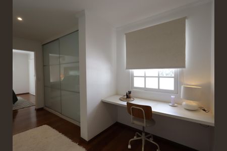 Casa à venda com 351m², 3 quartos e 3 vagasSuíte 2