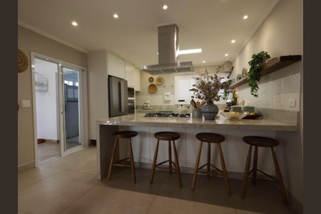 Casa à venda com 351m², 3 quartos e 3 vagasCozinha