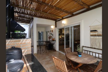 Casa à venda com 351m², 3 quartos e 3 vagasÁrea gourmet