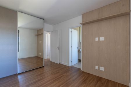 Apartamento à venda com 93m², 3 quartos e 2 vagas Apartamento à venda com 93m², 3 quartos e 2 vagasQuarto 2