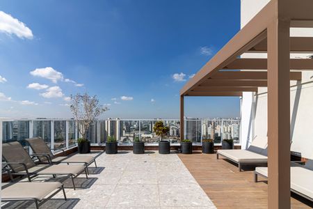 Apartamento à venda com 61m², 2 quartos e 1 vaga Apartamento à venda com 61m², 2 quartos e 1 vagaÁrea da Piscina