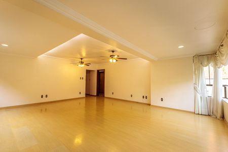 Apartamento para alugar com 129m², 3 quartos e 2 vagas Apartamento para alugar com 129m², 3 quartos e 2 vagasSala